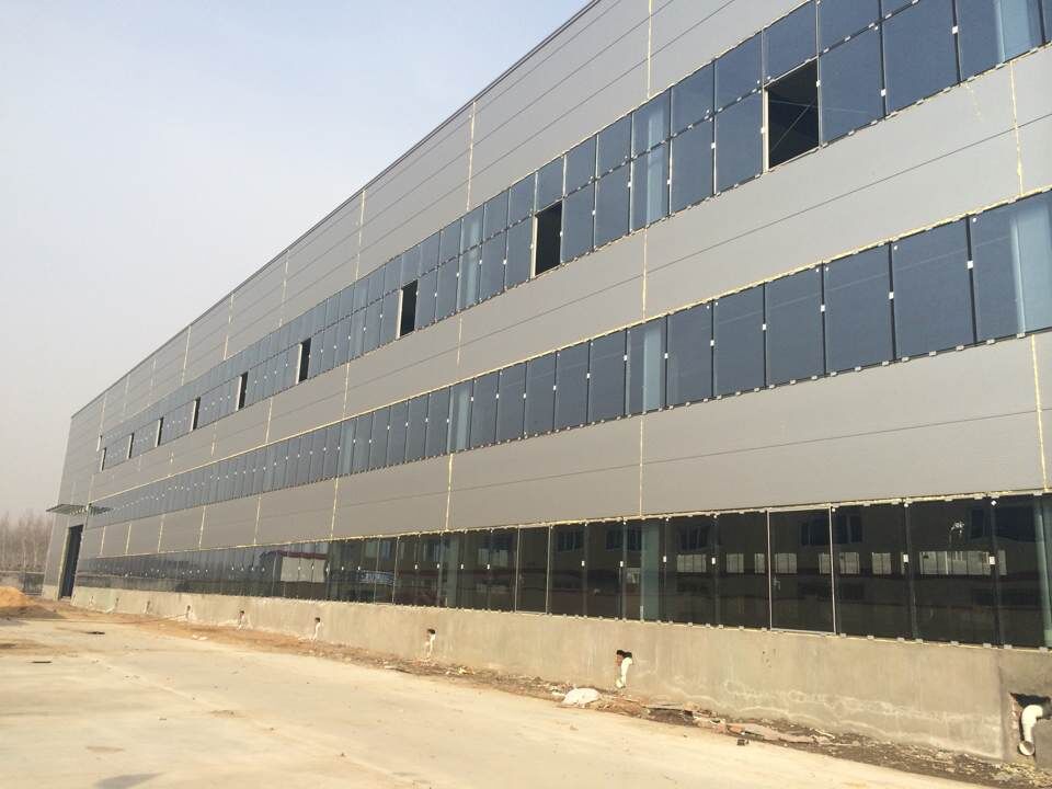 Prefabricated Structural Steel Workshop For Windows And Doors Production